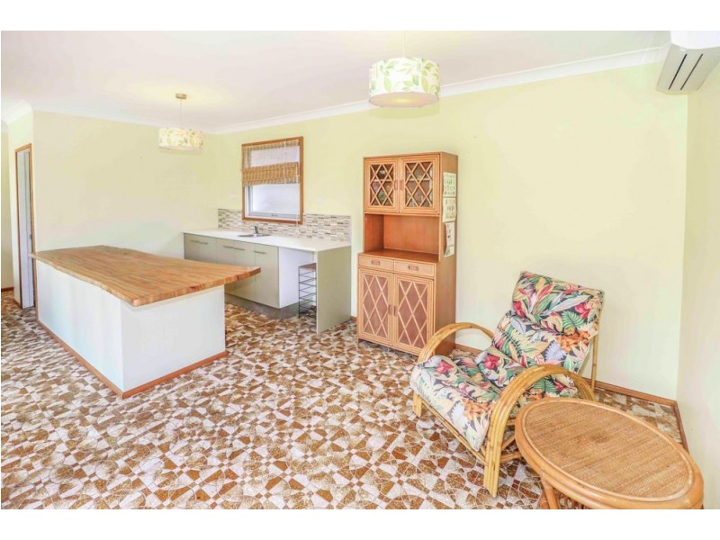 141 Hillview Crescent, Whitfield QLD 4870