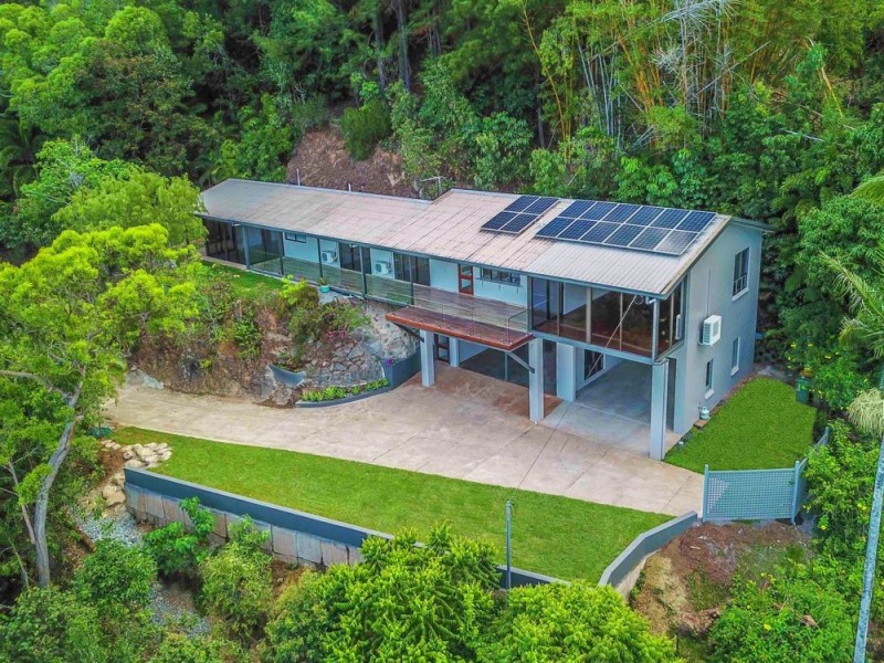15 Bena Street, Smithfield QLD 4878
