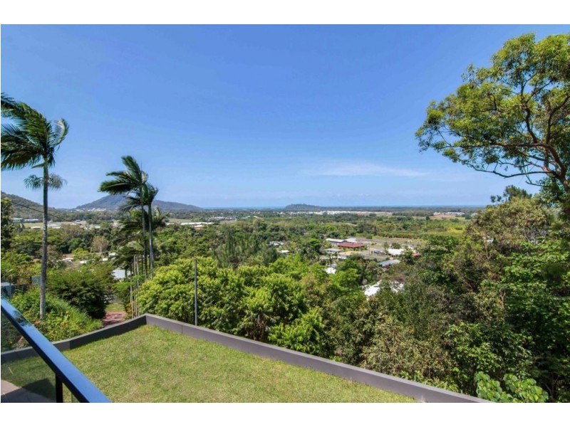 15 Bena Street, Smithfield QLD 4878