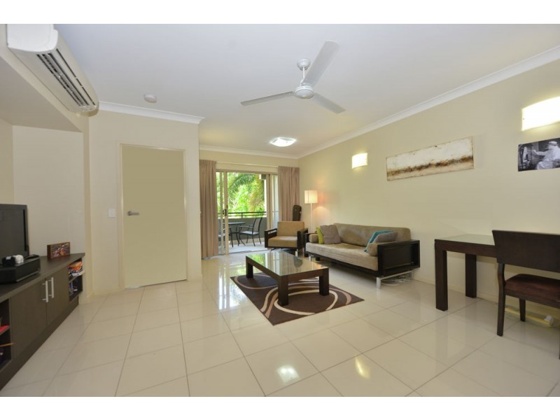 1322 12 Gregory Street, Westcourt QLD 4870