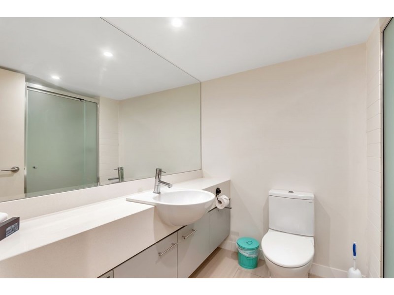 3206 / 2-22 Veivers Road, Palm Cove QLD 4879