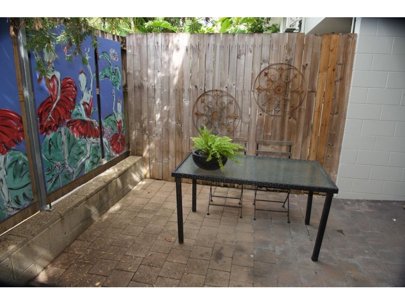 5/10 Crathern Close, Edge Hill QLD 4870