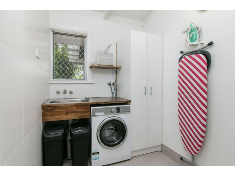 13 Jessie Close, Yorkeys Knob QLD 4878