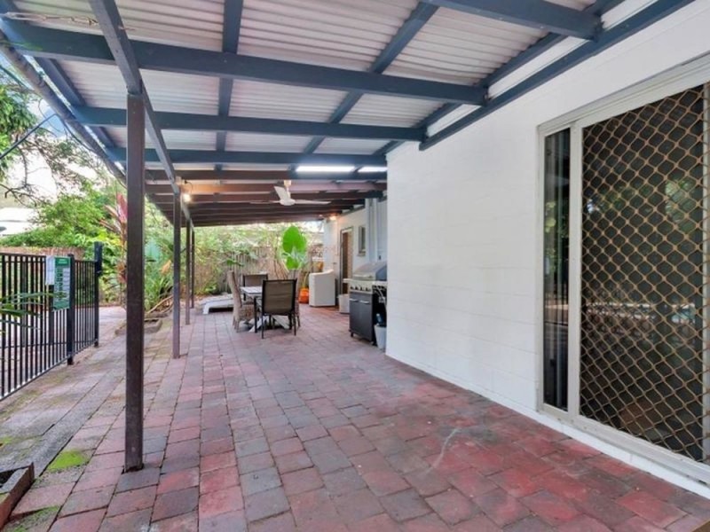 184 Pease Street, Manoora QLD 4870