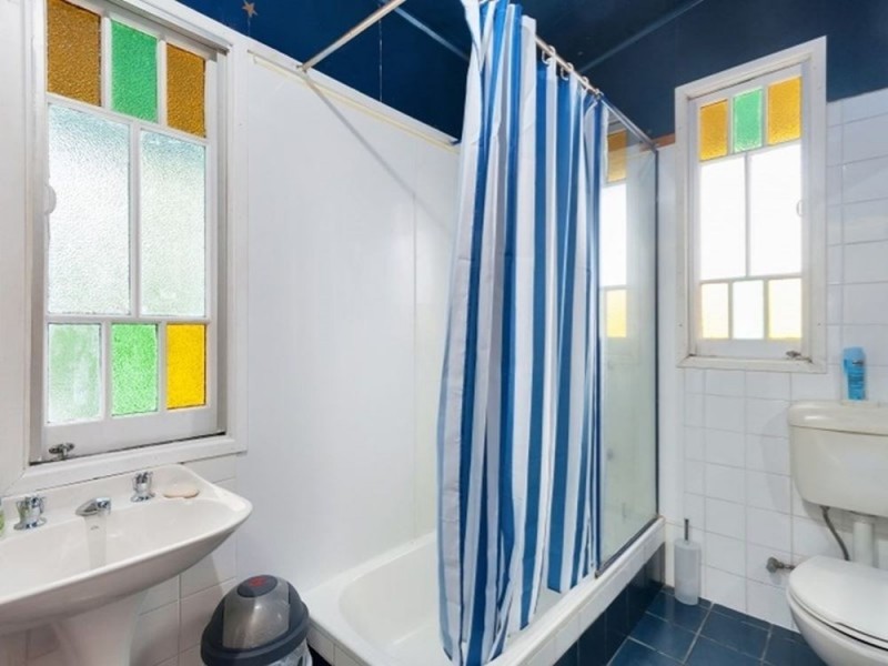 184 Pease Street, Manoora QLD 4870