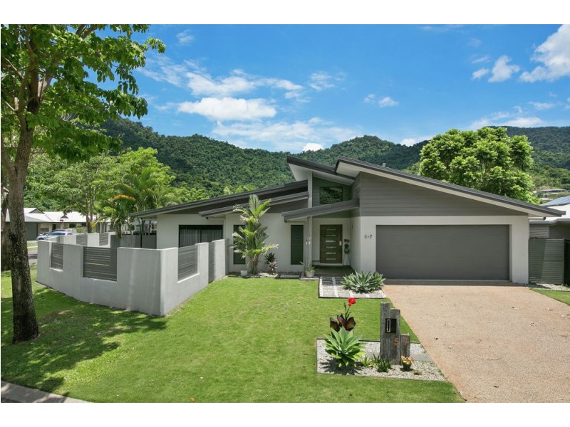 5-7 Kehone Street, Redlynch QLD 4870