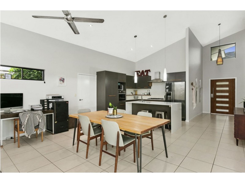 5-7 Kehone Street, Redlynch QLD 4870