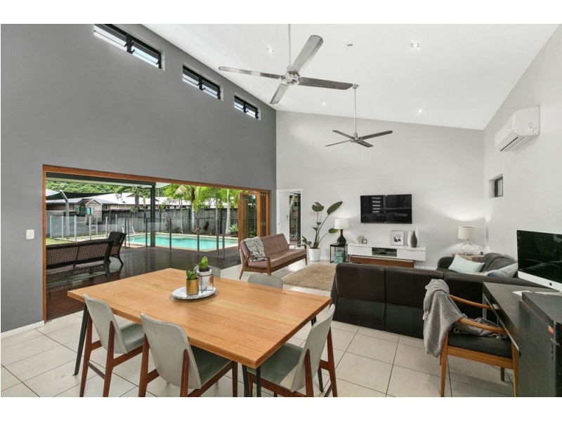 5-7 Kehone Street, Redlynch QLD 4870