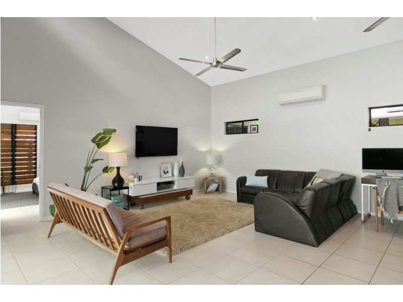 5-7 Kehone Street, Redlynch QLD 4870
