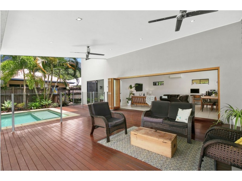 5-7 Kehone Street, Redlynch QLD 4870