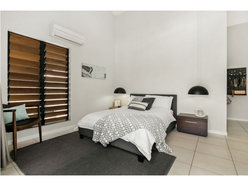 5-7 Kehone Street, Redlynch QLD 4870