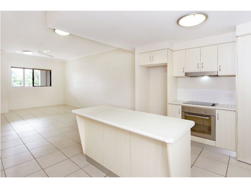 2/97-99 Martyn Street, Parramatta Park QLD 4870