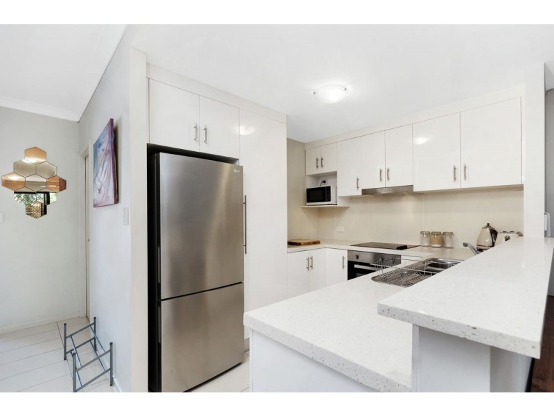 10/50-54 Birch Street, Manunda QLD 4870