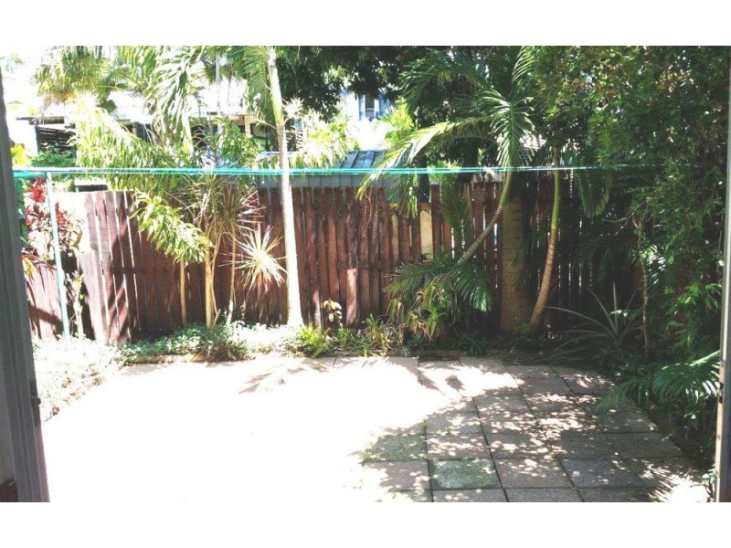 7/199 McLeod Street, Cairns North QLD 4870