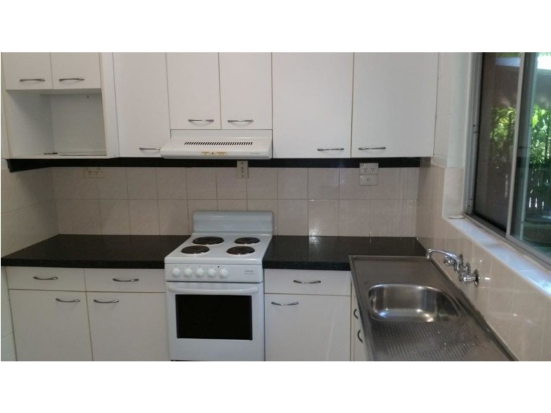 7/199 McLeod Street, Cairns North QLD 4870