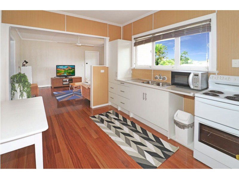 239 McCoombe Street, Bungalow QLD 4870