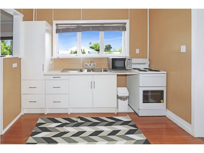 239 McCoombe Street, Bungalow QLD 4870