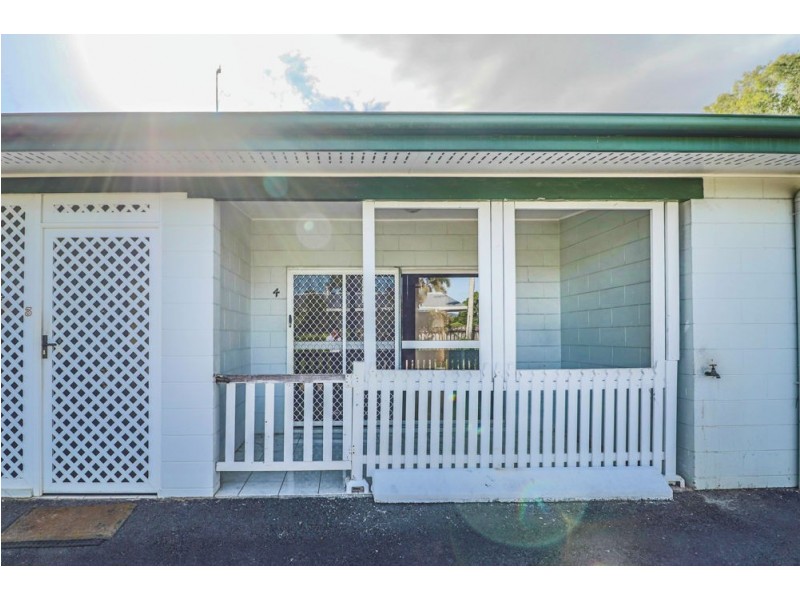 4/76-78 Birch Street, Manunda QLD 4870
