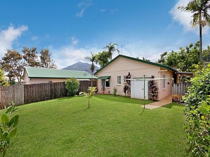 2/30 Kangaroo Street, Bentley Park QLD 4869