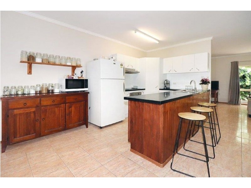 5-7 Frond Close, Redlynch QLD 4870