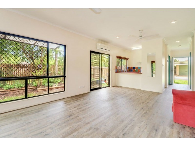 90 2 – 6 Lake Placid Road, Caravonica QLD 4878