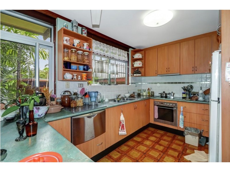 107 Nolan Street, Whitfield QLD 4870