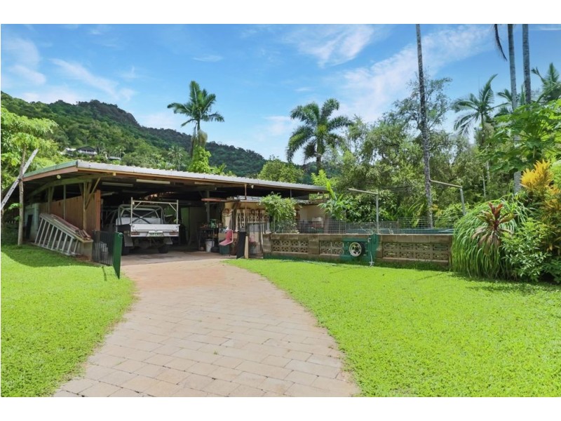 107 Nolan Street, Whitfield QLD 4870