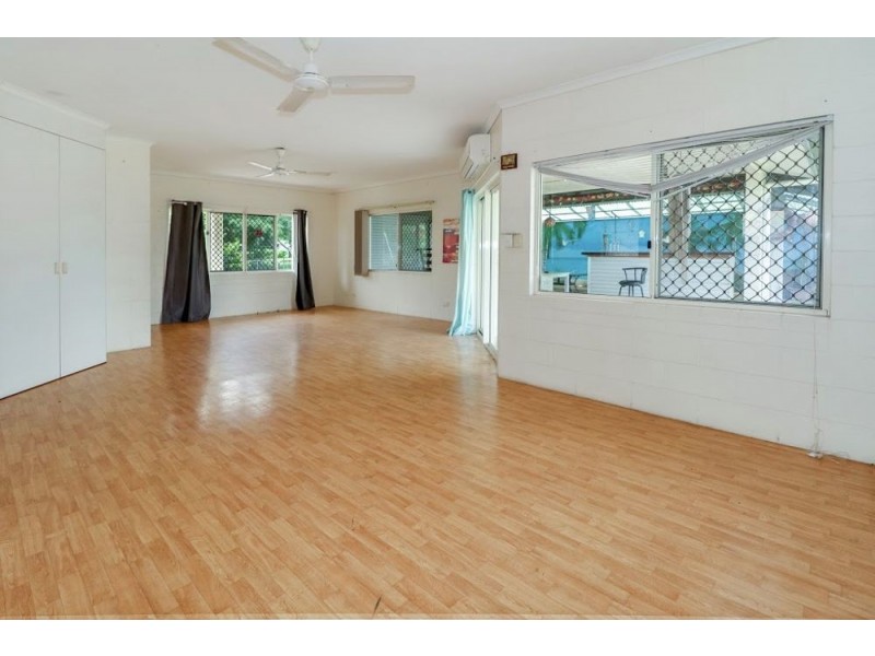 47 Giffin Road, White Rock QLD 4868