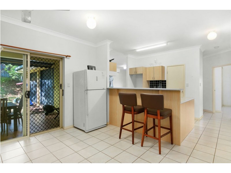 2 Bowen Street, Mount Sheridan QLD 4868