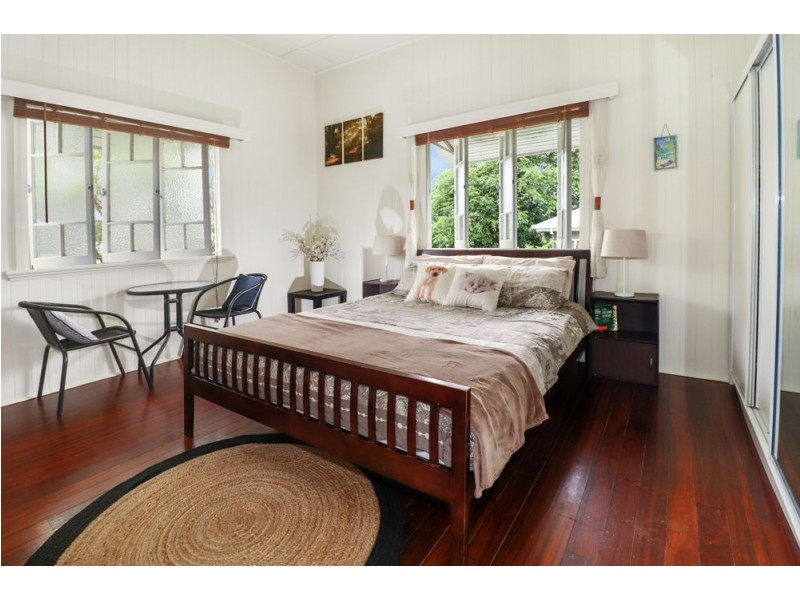 171 McManus Street, Whitfield QLD 4870