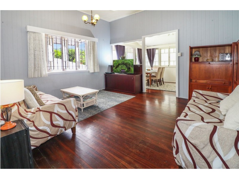 171 McManus Street, Whitfield QLD 4870