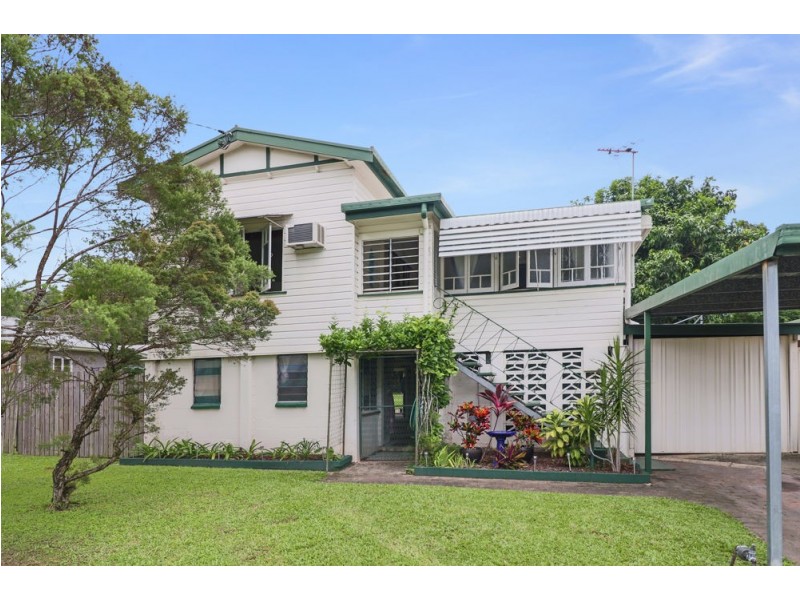 171 McManus Street, Whitfield QLD 4870