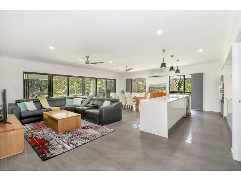 28 Whipbird Drive, Smithfield QLD 4878