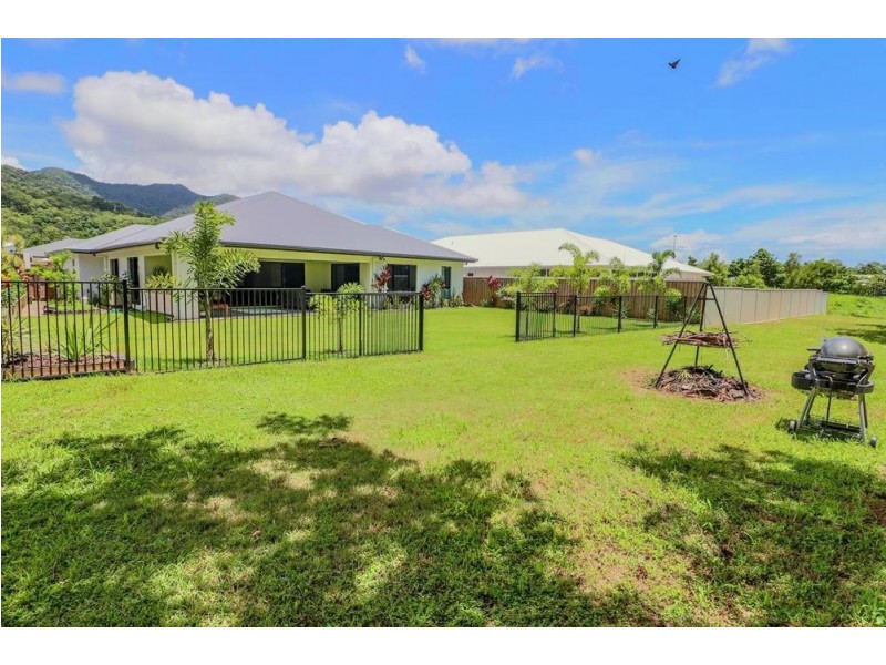 28 Whipbird Drive, Smithfield QLD 4878