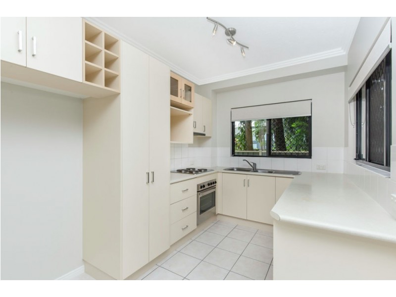 1/183 Martyn Street, Manunda QLD 4870