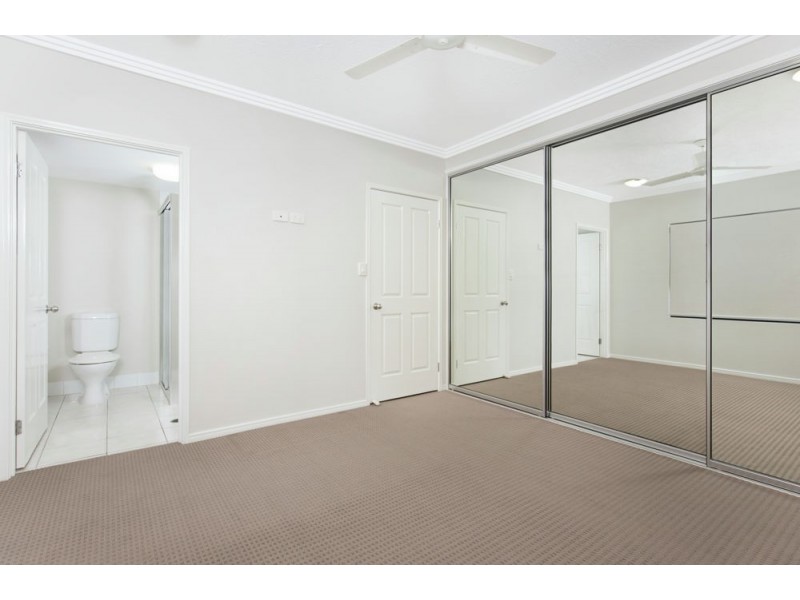 1/183 Martyn Street, Manunda QLD 4870
