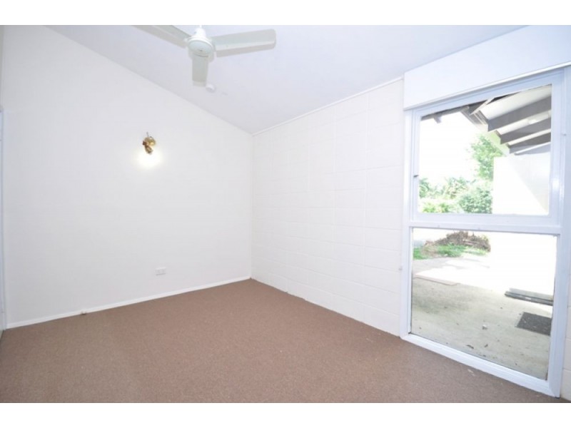 18 Torrance Avenue, Edge Hill QLD 4870