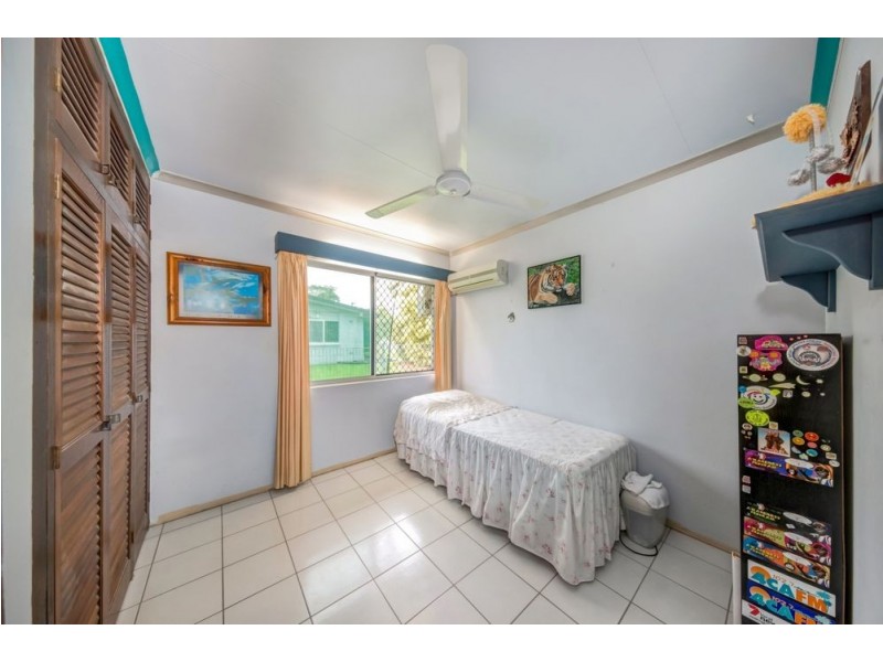 37 Purbeck Place, Edge Hill QLD 4870