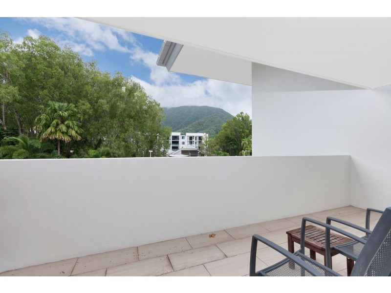 3202 2-22 Veivers Road, Palm Cove QLD 4879