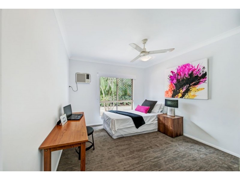 5/10 Short Street, Redlynch QLD 4870