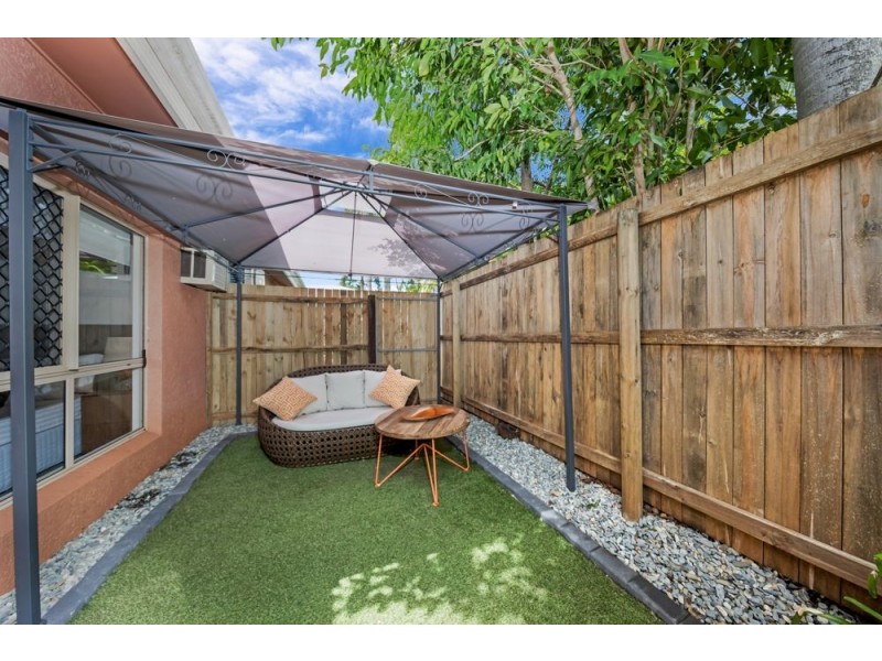 5/10 Short Street, Redlynch QLD 4870