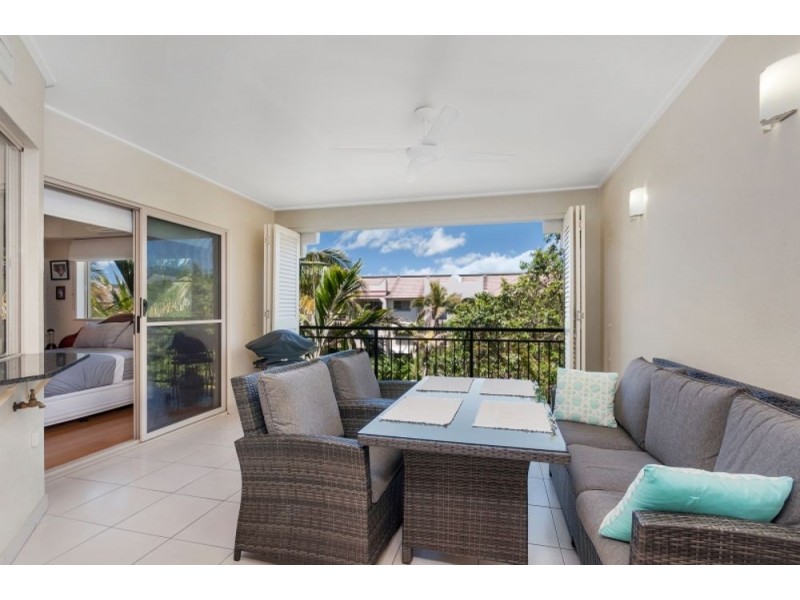 261 12 Gregory Street, Westcourt QLD 4870