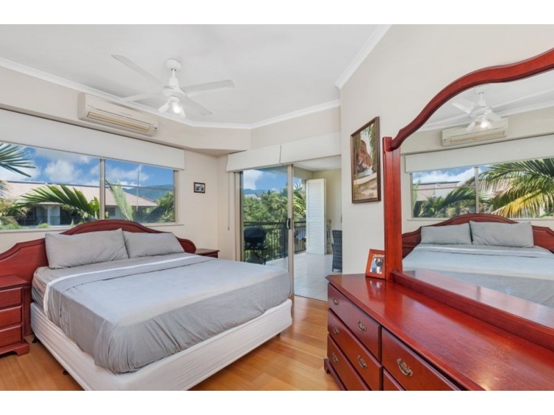 261 12 Gregory Street, Westcourt QLD 4870