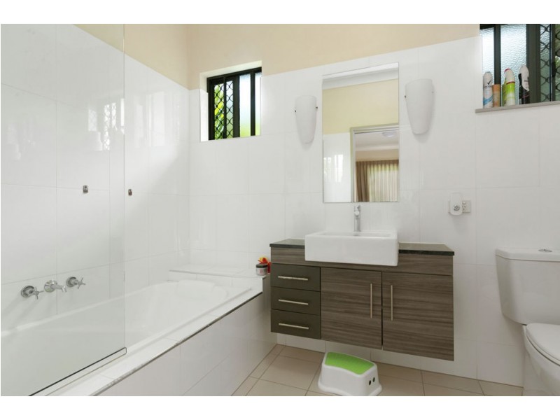 5/1-11 Paradise Palms Drive, Kewarra Beach QLD 4879