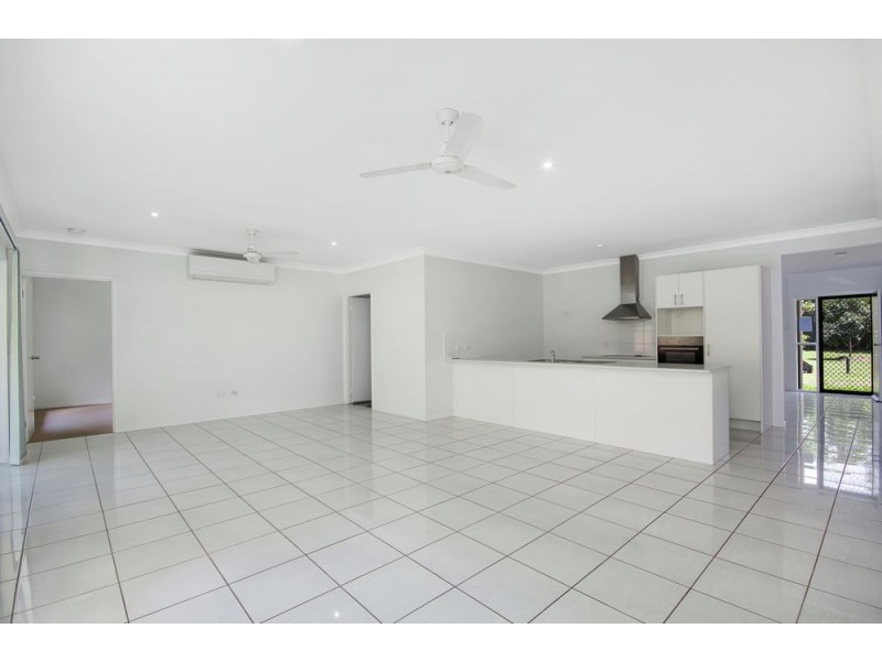 8 Malekula Close, Bentley Park QLD 4869