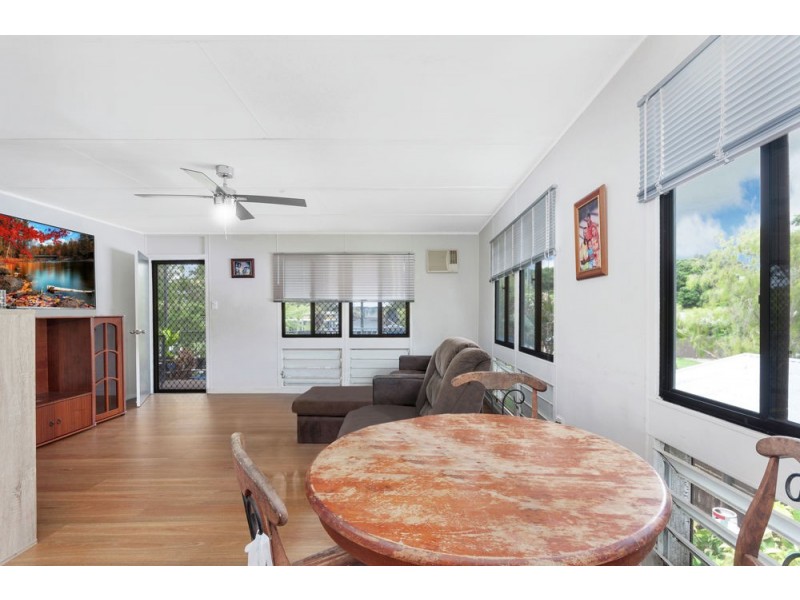 61 Fallon Street, Manunda QLD 4870