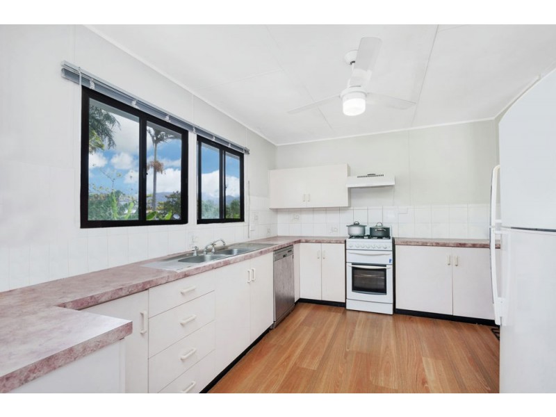 61 Fallon Street, Manunda QLD 4870