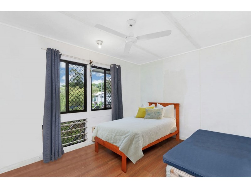 61 Fallon Street, Manunda QLD 4870