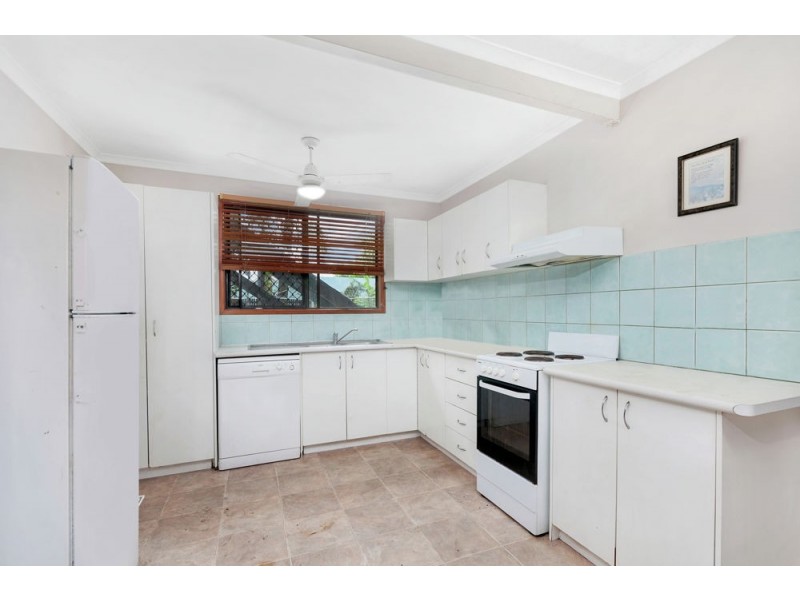 61 Fallon Street, Manunda QLD 4870