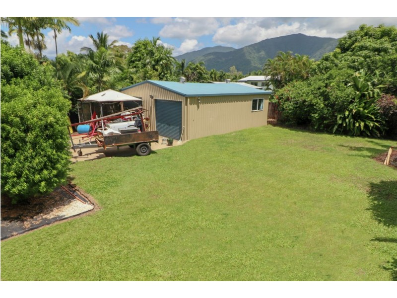 31 Hobson Drive, Brinsmead QLD 4870